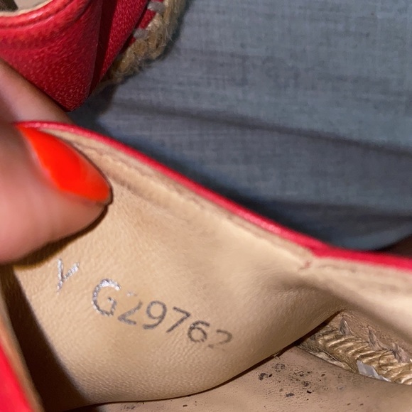 Red Chanel espadrilles - Picture 4 of 5